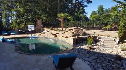 Brown flagstone, Stacked Stone