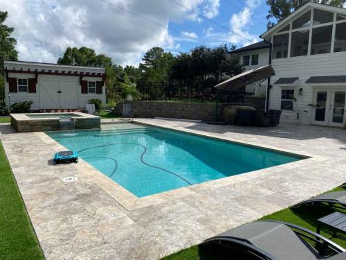 Silver travertine Coping & decking, White mini pebble